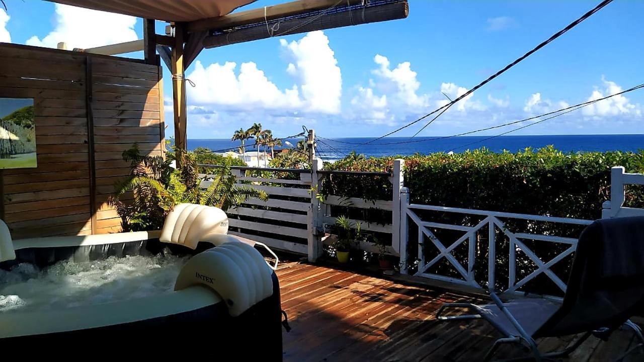 Villa Julia Saint Pierre Luaran gambar